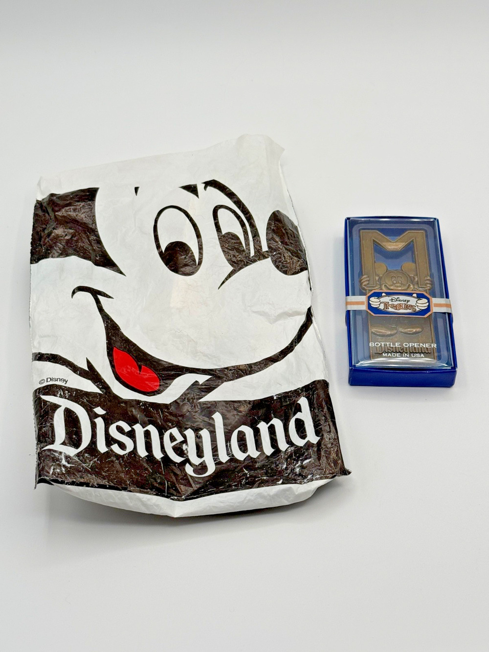 Vintage 94 Disneyland Mickey Mouse M Initial Bottle Opener Disney Treasures NOS